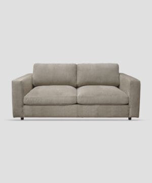 Love Seat Cadi Cafe